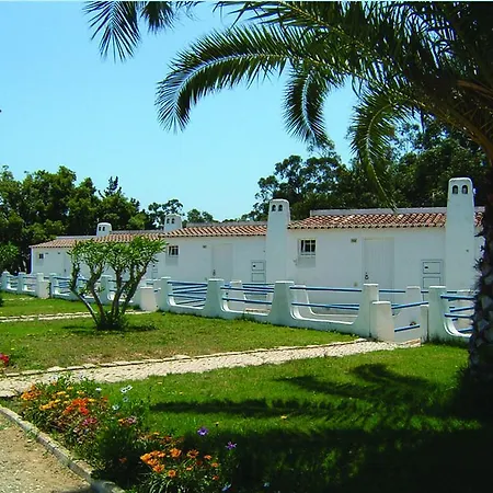 Remodelada Nos Jardins Da Balaia