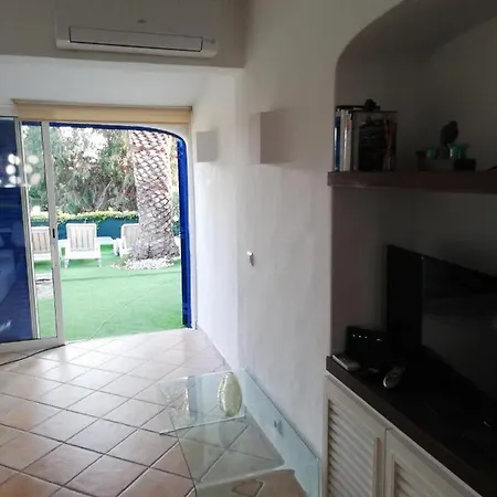 홀리데이파크 Remodelada Nos Jardins Da Balaia *