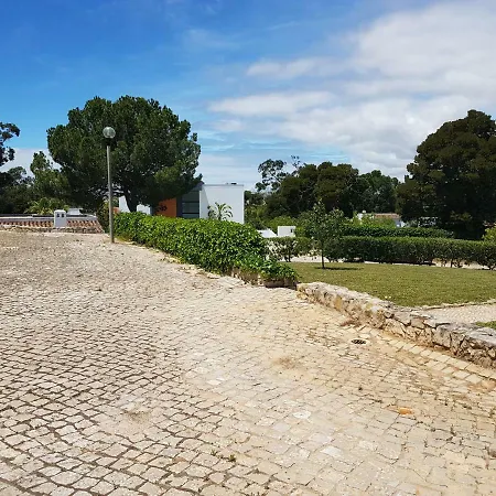 Remodelada Nos Jardins Da Balaia